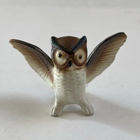 Vintage Miniature Bone China Owl Japan Home Decor Mini Figure Bird - Picture 5 of 7